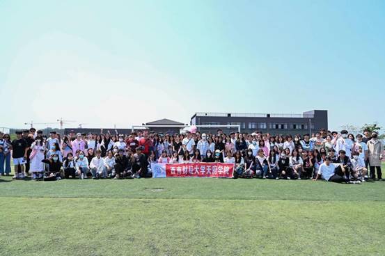 7E9BE4C11946618299EBD3BB1D9868F3